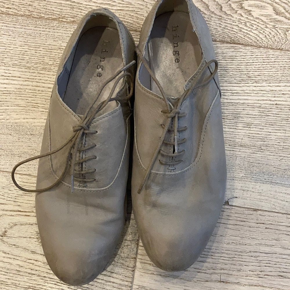 Hinge loafers. Really cute.  Taupe.  They’re dope.